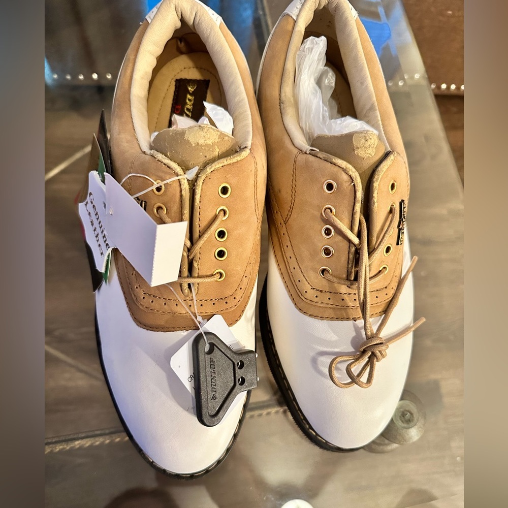 Vintage Dunlop men holding shoes two tone white and brown with spikes nwt - Picture 10 of 10